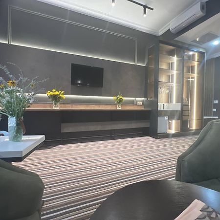 Sapar Standart Hotel Schymkent Exterior foto