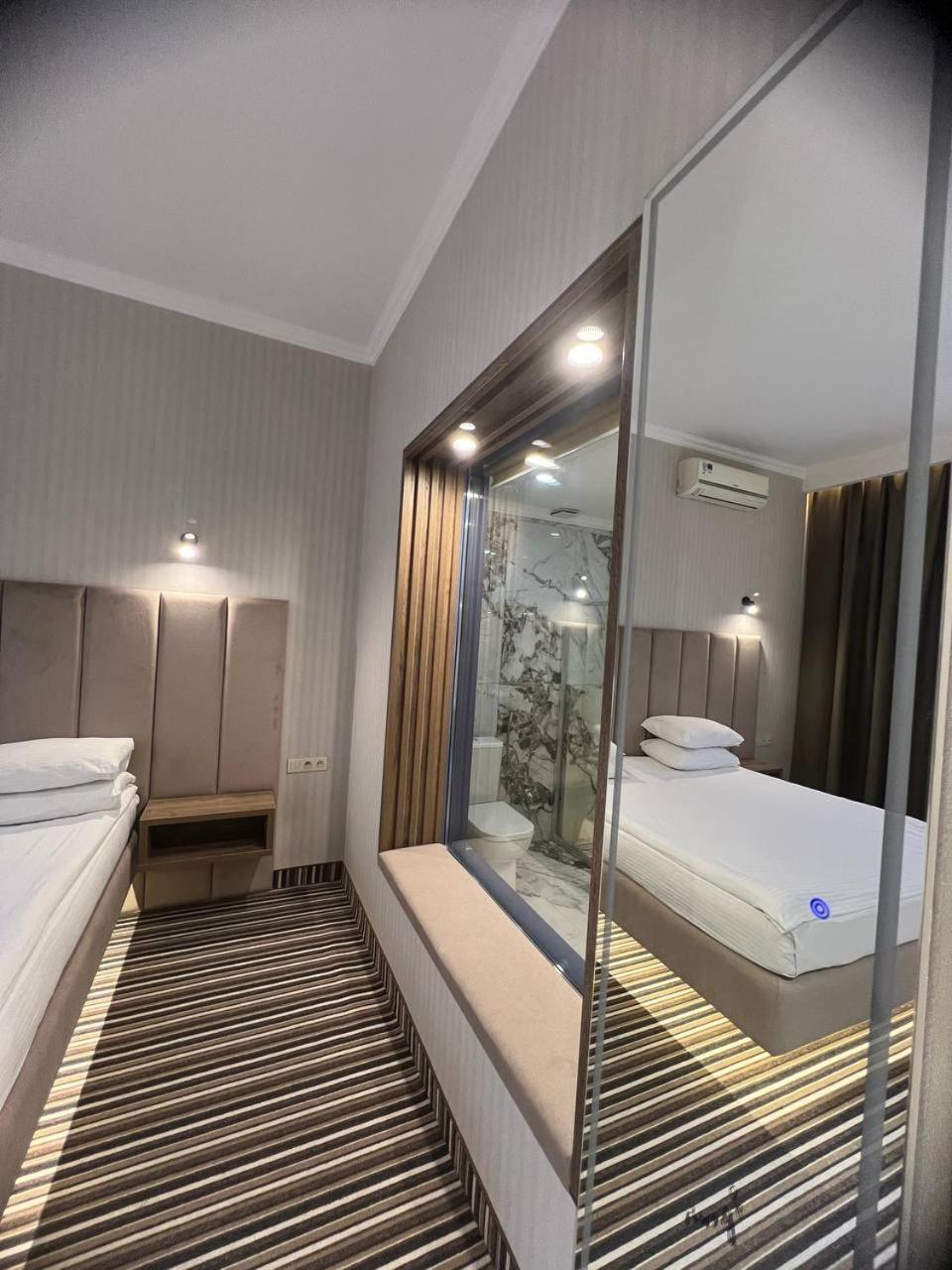 Sapar Standart Hotel Schymkent Exterior foto