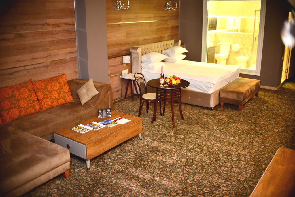 Sapar Standart Hotel Schymkent Exterior foto